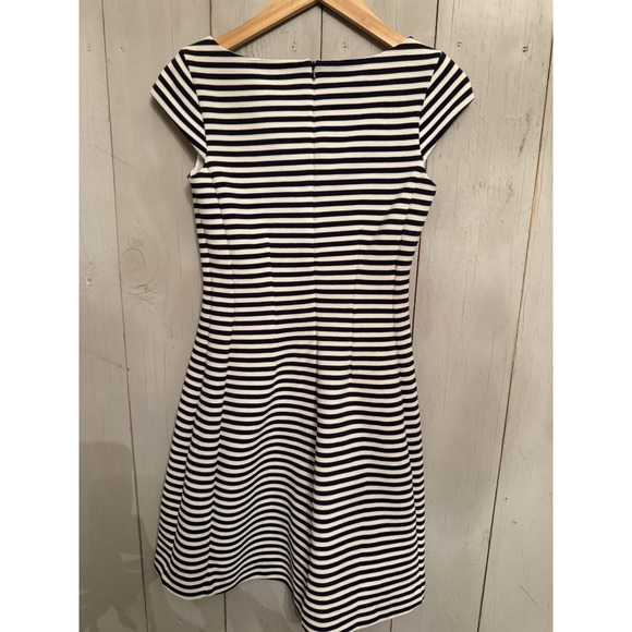 Lilly Pulitzer Dress Briella Navy White Stripe Cap Sleeve Zip Back A Line XS - Picture 9 of 11
